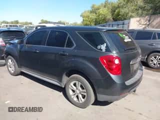 2014 Chevrolet Equinox LS z VIN 2GNALAEK8E1131191, wystawiony jako IAAI lot #43150275 z przebiegiem 157 549 mil mil oraz . Historia ofert i sprzedaży dostępna na DreamBid. Obrazek 3.