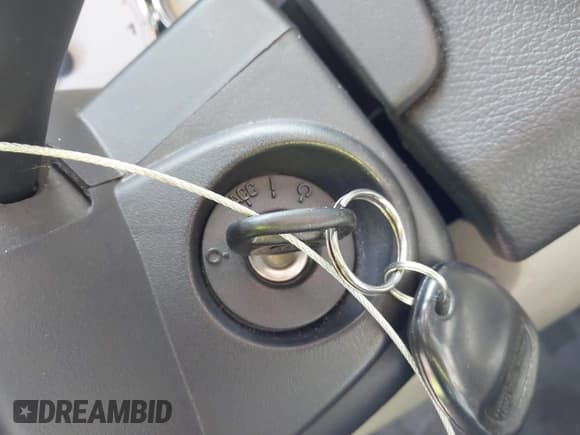 ✅ 2006 Saturn VUE • VIN: 5GZCZ33D96S840700 • Lot: 42342392. Wystawiony na IAAI z przebiegiem 107 429 mil. Bezpłatny archiwum sprzedaży aukcyjnych z USA i szczegółowy raport historii pojazdu na DreamBid. Zdjęcie 11.