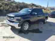 2021 Chevrolet Silverado 1500 LT z VIN 1GCUYDED2MZ248135, wystawiony jako Copart lot #83979675 z przebiegiem 102 346 mil mil oraz Szkoda całkowita • Salvage title. Historia ofert i sprzedaży dostępna na DreamBid. Obrazek 1.