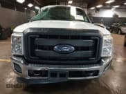 ✅ 2014 Ford F-250 XL • VIN: 1FT7W2A69EEA14162 • Lot: 41801558. Wystawiony na IAAI z przebiegiem 240 201 mil. Bezpłatny archiwum sprzedaży aukcyjnych z USA i szczegółowy raport historii pojazdu na DreamBid. Zdjęcie 6.
