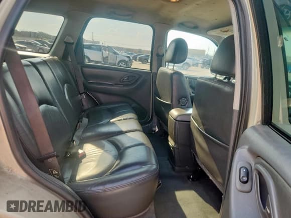 ✅ 2003 Mazda Tribute ES • VIN: 4F2CZ06183KM51365 • Лот: 80715485. Опубликован ранее на Copart с пробегом 337 275 миль. Бесплатный доступ к архиву аукционных продаж из США и подробный отчёт об истории автомобиля на DreamBid. Изображение 11.