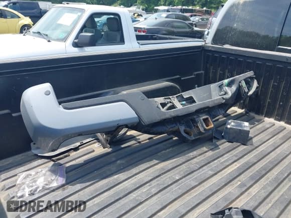 ✅ 2020 Toyota Tacoma SR5 • VIN: 3TMDZ5BN7LM089659 • Lot: 42396312. Wystawiony na IAAI z przebiegiem 84 955 mil. Bezpłatny archiwum sprzedaży aukcyjnych z USA i szczegółowy raport historii pojazdu na DreamBid. Zdjęcie 12.