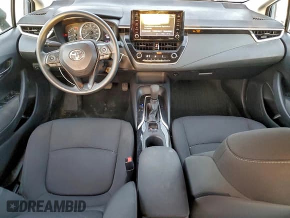 ✅ 2022 Toyota Corolla LE • VIN: 5YFEPMAE0NP293799 • Lot: 94060215. Wystawiony na Copart z przebiegiem 86 507 mil. Bezpłatny archiwum sprzedaży aukcyjnych z USA i szczegółowy raport historii pojazdu na DreamBid. Zdjęcie 8.
