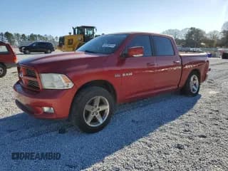 ✅ 2010 Dodge 1500 SLT • VIN: 1D7RB1CT7AS234080 • Lot: 87188914. Wystawiony na Copart z przebiegiem 178 459 mil. Bezpłatny archiwum sprzedaży aukcyjnych z USA i szczegółowy raport historii pojazdu na DreamBid. Zdjęcie 1.