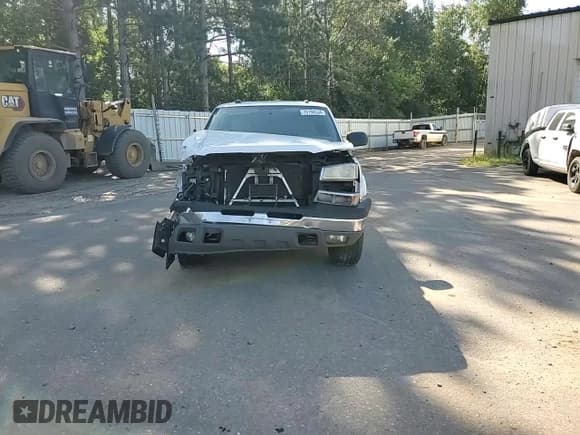 ✅ 2004 Chevrolet Silverado 1500 Z71 • VIN: 2GCEK13T641411585 • Лот: 70198534. Опубликован ранее на Copart с пробегом Не указан. Бесплатный доступ к архиву аукционных продаж из США и подробный отчёт об истории автомобиля на DreamBid. Изображение 11.