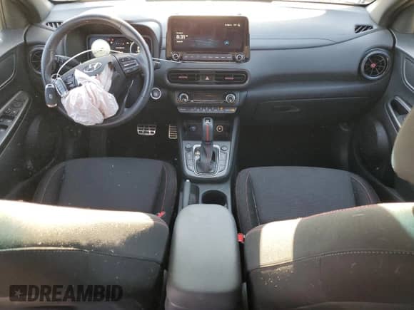 2023 Hyundai Kona N Line с VIN KM8K3CA32PU027984, выставлен на аукционе Copart как лот 71386135 с пробегом 21 581 миль миль и Списание • Salvage title. История ставок и продаж доступна на DreamBid. Изображение 8.