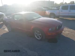 ✅ 2006 Ford Mustang GT Deluxe • VIN: 1ZVHT82H765208767 • Lot: 43887441. Listed on IAAI with 198,063 mi. Free auction sales archive from the USA and detailed vehicle history report at DreamBid. Image 1.