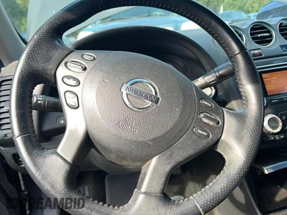 ✅ 2011 Nissan Altima S • VIN: 1N4AL2EP5BC157124 • Lot: 90950545. Listed on Copart with 198,003 mi. Free auction sales archive from the USA and detailed vehicle history report at DreamBid. Image 12.