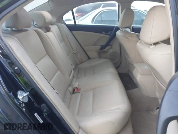 ✅ 2009 Acura TSX • VIN: JH4CU26699C012456 • Lot: 43154009. Wystawiony na IAAI z przebiegiem 241 221 mil. Bezpłatny archiwum sprzedaży aukcyjnych z USA i szczegółowy raport historii pojazdu na DreamBid. Zdjęcie 8.