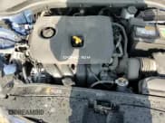 ✅ 2017 Hyundai Elantra SE • VIN: 5NPD84LF5HH060100 • Lot: 68693555. Listed on Copart with 38,164 mi. Free auction sales archive from the USA and detailed vehicle history report at DreamBid. Image 14.