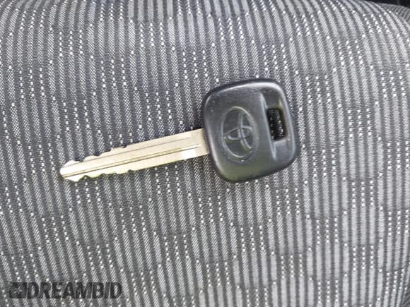 ✅ 2015 Toyota Yaris L • VIN: VNKKTUD39FA021998 • Lot: 42984994. Listed on IAAI with 82,913 mi. Free auction sales archive from the USA and detailed vehicle history report at DreamBid. Image 11.