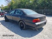 ✅ 1999 Acura TL • VIN: 19UUA5643XA024353 • Лот: 43256222. Опубликован ранее на IAAI с пробегом 269 128 миль. Бесплатный доступ к архиву аукционных продаж из США и подробный отчёт об истории автомобиля на DreamBid. Изображение 3.