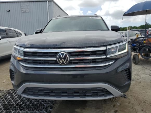✅ 2022 Volkswagen Atlas SE • VIN: 1V2DP2CA2NC554450 • Lot: 51267765. Listed on Copart with 48,895 mi. Free auction sales archive from the USA and detailed vehicle history report at DreamBid. Image 5.