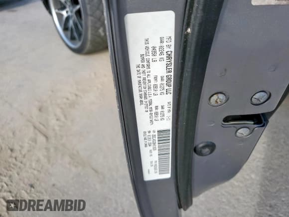 ✅ 2011 Dodge Challenger • VIN: 2B3CJ4DG3BH519228 • Lot: 62153605. Wystawiony na Copart z przebiegiem 123 161 mil. Bezpłatny archiwum sprzedaży aukcyjnych z USA i szczegółowy raport historii pojazdu na DreamBid. Zdjęcie 13.