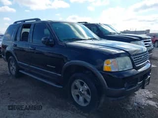 ✅ 2005 Ford Explorer XLT • VIN: 1FMZU63KX5UB61706 • Lot: 43156654. Wystawiony na IAAI z przebiegiem 161 280 mil. Bezpłatny archiwum sprzedaży aukcyjnych z USA i szczegółowy raport historii pojazdu na DreamBid. Zdjęcie 1.