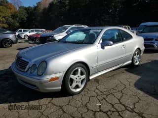✅ 2002 Mercedes-Benz CLK 320/430 • VIN: WDBLJ70G22F200019 • Lot: 91691575. Wystawiony na Copart z przebiegiem 134 020 mil. Bezpłatny archiwum sprzedaży aukcyjnych z USA i szczegółowy raport historii pojazdu na DreamBid. Zdjęcie 1.