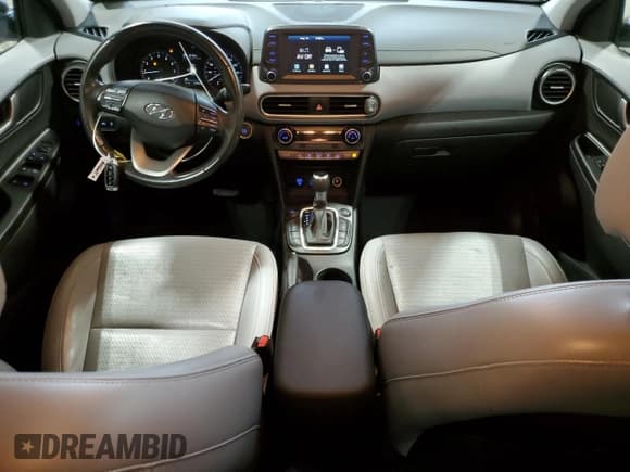 ✅ 2020 Hyundai Kona Limited • VIN: KM8K3CA55LU430904 • Лот: 67965884. Опубликован ранее на Copart с пробегом 21 842 миль. Бесплатный доступ к архиву аукционных продаж из США и подробный отчёт об истории автомобиля на DreamBid. Изображение 8.