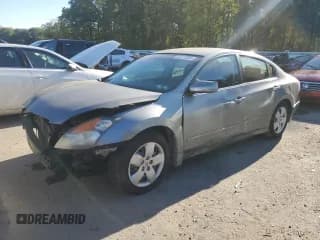 ✅ 2007 Nissan Altima 2.5 • VIN: 1N4AL21E07C112670 • Lot: 84779305. Wystawiony na Copart z przebiegiem Nie podano. Bezpłatny archiwum sprzedaży aukcyjnych z USA i szczegółowy raport historii pojazdu na DreamBid. Zdjęcie 1.