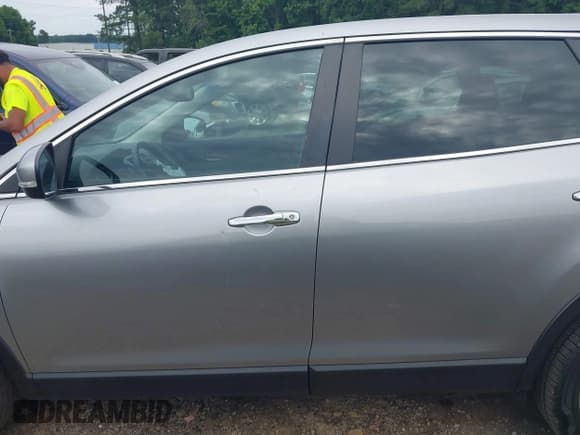 ✅ 2012 Mazda CX-9 Grand Touring • VIN: JM3TB2DA1C0345779 • Lot: 42458552. Wystawiony na IAAI z przebiegiem 215 126 mil. Bezpłatny archiwum sprzedaży aukcyjnych z USA i szczegółowy raport historii pojazdu na DreamBid. Zdjęcie 15.