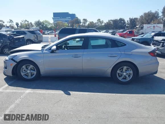 2023 Hyundai Sonata SE с VIN KMHL24JA7PA343698, выставлен на аукционе IAAI как лот 41828708 с пробегом 10 947 миль миль и . История ставок и продаж доступна на DreamBid. Изображение 14.