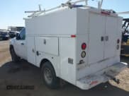 ✅ 2010 Chevrolet Silverado 2500HD • VIN: 1GB3KVBK5AF153253 • Lot: 42129825. Wystawiony na IAAI z przebiegiem 302 599 mil. Bezpłatny archiwum sprzedaży aukcyjnych z USA i szczegółowy raport historii pojazdu na DreamBid. Zdjęcie 3.