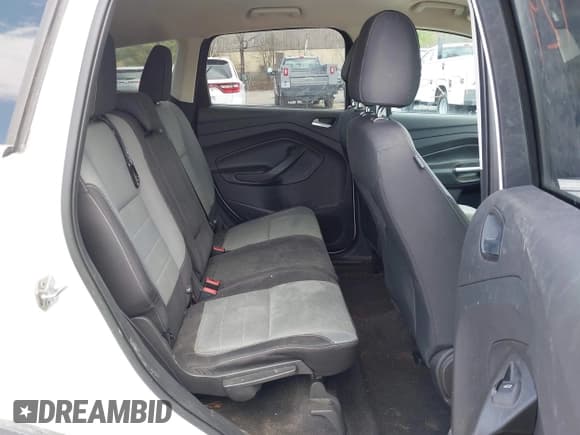 ✅ 2016 Ford Escape SE • VIN: 1FMCU9GX1GUA76589 • Лот: 42014929. Опубликован ранее на IAAI с пробегом 125 294 миль. Бесплатный доступ к архиву аукционных продаж из США и подробный отчёт об истории автомобиля на DreamBid. Изображение 8.