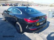 ✅ 2021 BMW 2 Series 228i • VIN: WBA53AK02M7H51551 • Lot: 42466137. Wystawiony na IAAI z przebiegiem 39 546 mil. Bezpłatny archiwum sprzedaży aukcyjnych z USA i szczegółowy raport historii pojazdu na DreamBid. Zdjęcie 3.