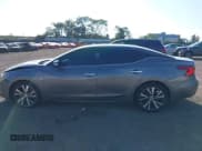 ✅ 2017 Nissan Maxima SV • VIN: 1N4AA6AP8HC448468 • Лот: 43216786. Опубликован ранее на IAAI с пробегом 66 499 миль. Бесплатный доступ к архиву аукционных продаж из США и подробный отчёт об истории автомобиля на DreamBid. Изображение 13.