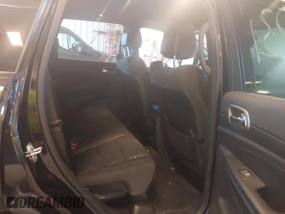 ✅ 2019 Jeep Grand Cherokee Upland • VIN: 1C4RJFAG0KC545328 • Lot: 43310031. Listed on IAAI with 76,903 mi. Free auction sales archive from the USA and detailed vehicle history report at DreamBid. Image 8.