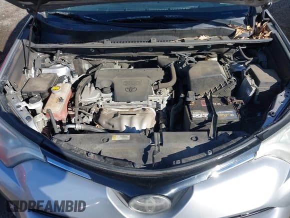 ✅ 2017 Toyota RAV4 LE • VIN: 2T3ZFREV0HW342957 • Lot: 43800404. Wystawiony na IAAI z przebiegiem 148 531 mil. Bezpłatny archiwum sprzedaży aukcyjnych z USA i szczegółowy raport historii pojazdu na DreamBid. Zdjęcie 10.