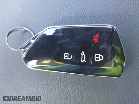 ✅ 2024 Volkswagen Golf GTI SE • VIN: WVWRA7CD2RW123868 • Lot: 42777021. Listed on IAAI with 24,261 mi. Free auction sales archive from the USA and detailed vehicle history report at DreamBid. Image 11.