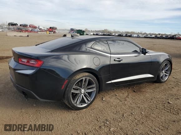 ✅ 2017 Chevrolet Camaro 1LT • VIN: 1G1FB1RX5H0162513 • Лот: 91515295. Опубликован ранее на Copart с пробегом 108 694 миль. Бесплатный доступ к архиву аукционных продаж из США и подробный отчёт об истории автомобиля на DreamBid. Изображение 3.