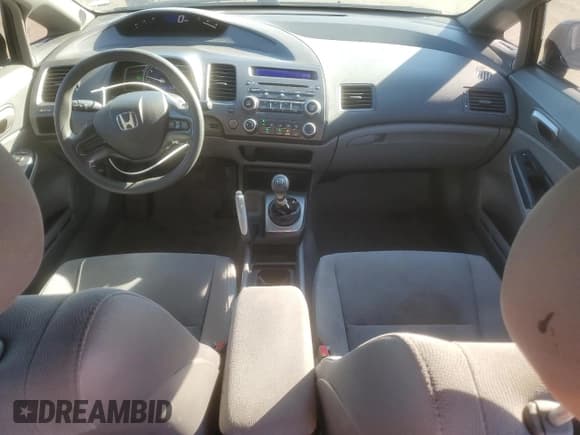 ✅ 2007 Honda Civic LX • VIN: 1HGFA15517L079299 • Лот: 84725385. Опубликован ранее на Copart с пробегом 138 676 миль. Бесплатный доступ к архиву аукционных продаж из США и подробный отчёт об истории автомобиля на DreamBid. Изображение 8.