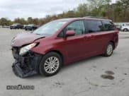 ✅ 2014 Toyota Sienna XLE • VIN: 5TDYK3DC9ES513139 • Lot: 87382475. Wystawiony na Copart z przebiegiem 173 930 mil. Bezpłatny archiwum sprzedaży aukcyjnych z USA i szczegółowy raport historii pojazdu na DreamBid. Zdjęcie 1.