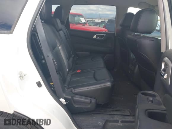 ✅ 2018 Nissan Pathfinder SL • VIN: 5N1DR2MM6JC614028 • Лот: 43418941. Опубликован ранее на IAAI с пробегом 110 881 миль. Бесплатный доступ к архиву аукционных продаж из США и подробный отчёт об истории автомобиля на DreamBid. Изображение 8.