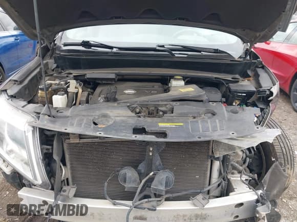 ✅ 2014 Nissan Pathfinder SL • VIN: 5N1AR2MN5EC662945 • Lot: 40799859. Listed on IAAI with 175,782 mi. Free auction sales archive from the USA and detailed vehicle history report at DreamBid. Image 10.