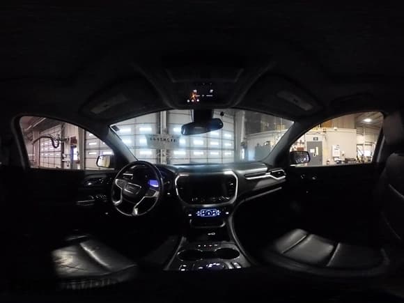 ✅ 2021 GMC Acadia SLT • VIN: 1GKKNULS9MZ210245 • Lot: 41282144. Wystawiony na IAAI z przebiegiem 56 052 mil. Bezpłatny archiwum sprzedaży aukcyjnych z USA i szczegółowy raport historii pojazdu na DreamBid. Zdjęcie 18.