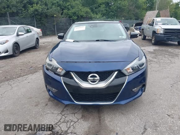 ✅ 2017 Nissan Maxima SR • VIN: 1N4AA6AP2HC413974 • Lot: 42890237. Wystawiony na IAAI z przebiegiem 64 258 mil. Bezpłatny archiwum sprzedaży aukcyjnych z USA i szczegółowy raport historii pojazdu na DreamBid. Zdjęcie 13.