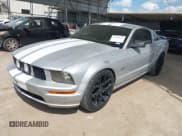 ✅ 2006 Ford Mustang GT Deluxe • VIN: 1ZVFT82H165144359 • Lot: 42922829. Listed on IAAI with 143,130 mi. Free auction sales archive from the USA and detailed vehicle history report at DreamBid. Image 2.
