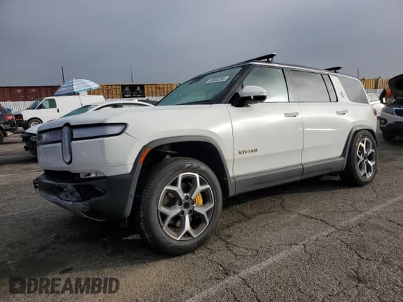 ✅ 2023 Rivian R1S Adventure • VIN: 7PDSGABA1PN014821 • Lot: 89665295. Wystawiony na Copart z przebiegiem Nie podano. Bezpłatny archiwum sprzedaży aukcyjnych z USA i szczegółowy raport historii pojazdu na DreamBid. Zdjęcie 1.