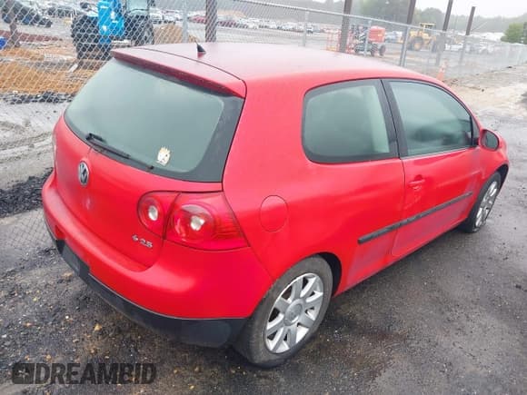 ✅ 2008 Volkswagen Rabbit S • VIN: WVWBA71K88W113542 • Lot: 42368934. Listed on IAAI with 101,785 mi. Free auction sales archive from the USA and detailed vehicle history report at DreamBid. Image 4.