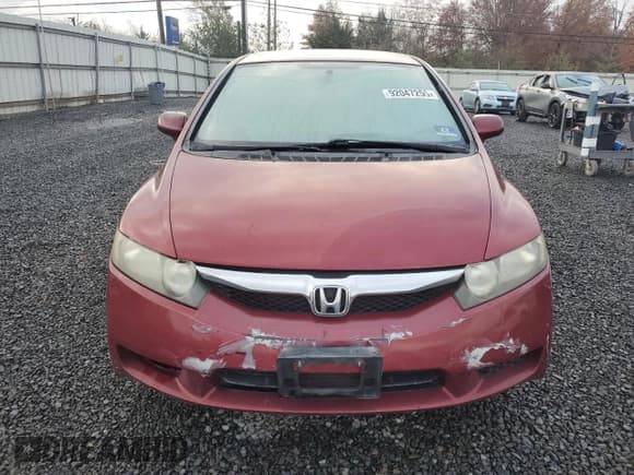 ✅ 2011 Honda Civic LX • VIN: 2HGFA1F5XBH543274 • Lot: 92047255. Listed on Copart with 155,076 mi. Free auction sales archive from the USA and detailed vehicle history report at DreamBid. Image 5.