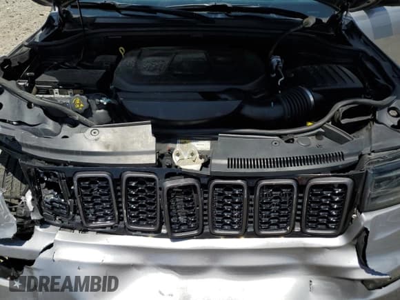 ✅ 2021 Jeep Grand Cherokee Overland • VIN: 1C4RJFCG7MC532091 • Lot: 60821645. Wystawiony na Copart z przebiegiem 66 484 mil. Bezpłatny archiwum sprzedaży aukcyjnych z USA i szczegółowy raport historii pojazdu na DreamBid. Zdjęcie 12.