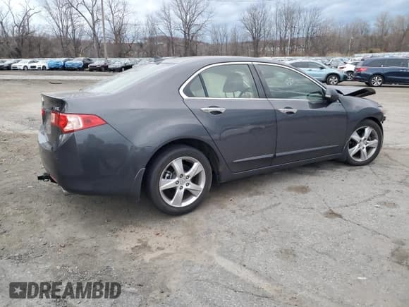 ✅ 2014 Acura TSX Technology • VIN: JH4CU2F65EC004753 • Lot: 92874765. Listed on Copart with 101,894 mi. Free auction sales archive from the USA and detailed vehicle history report at DreamBid. Image 3.