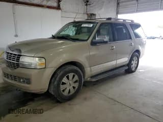 ✅ 2008 Lincoln Navigator • VIN: 5LMFU28578LJ14235 • Lot: 82127905. Wystawiony na Copart z przebiegiem 219 841 mil. Bezpłatny archiwum sprzedaży aukcyjnych z USA i szczegółowy raport historii pojazdu na DreamBid. Zdjęcie 1.