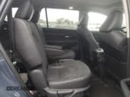 ✅ 2024 Toyota Highlander XLE • VIN: 5TDAAAB5XRS066047 • Лот: 86121555. Опубликован ранее на Copart с пробегом 15 124 миль. Бесплатный доступ к архиву аукционных продаж из США и подробный отчёт об истории автомобиля на DreamBid. Изображение 11.