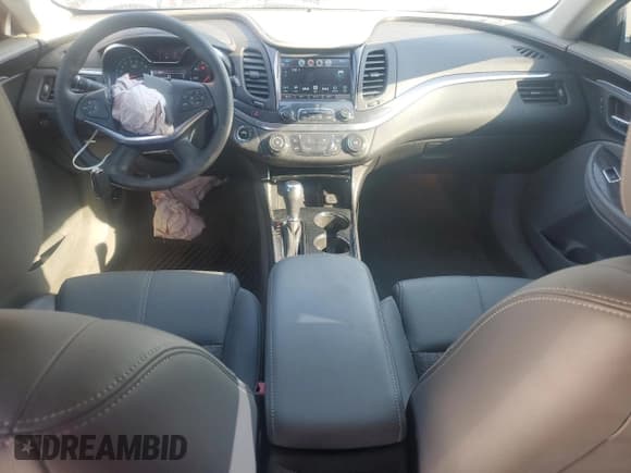 ✅ 2019 Chevrolet Impala LS • VIN: 2G11Y5SAXK9101600 • Lot: 60229085. Wystawiony na Copart z przebiegiem 69 692 mil. Bezpłatny archiwum sprzedaży aukcyjnych z USA i szczegółowy raport historii pojazdu na DreamBid. Zdjęcie 8.