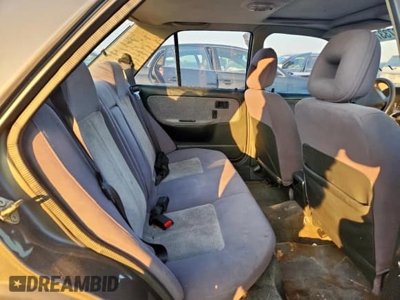 ✅ 1994 Mazda Protege • VIN: JM1BG2265R0782553 • Lot: 69733705. Listed on Copart with 332,290 mi. Free auction sales archive from the USA and detailed vehicle history report at DreamBid. Image 10.