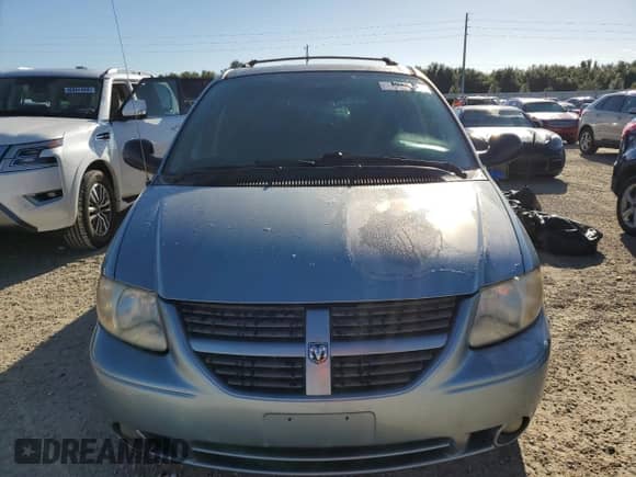2005 Dodge Caravan SXT с VIN 2D4GP44L95R515634, выставлен на аукционе Copart как лот 74248204 с пробегом Не указан миль и Списание • Salvage title. История ставок и продаж доступна на DreamBid. Изображение 5.