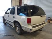 ✅ 1995 Chevrolet Blazer • VIN: 1GNDT13W0S2182537 • Lot: 42647704. Wystawiony na IAAI z przebiegiem 288 515 mil. Bezpłatny archiwum sprzedaży aukcyjnych z USA i szczegółowy raport historii pojazdu na DreamBid. Zdjęcie 3.